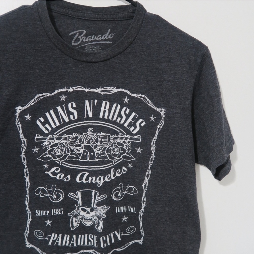 NWOT guns and roses band tee